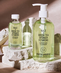 Youth To The People Green Tea Spinach Vitamins Superfood Cleanser