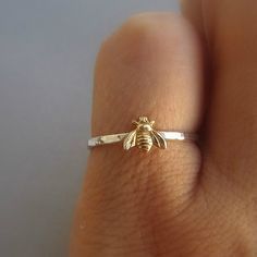 Bee Ring 